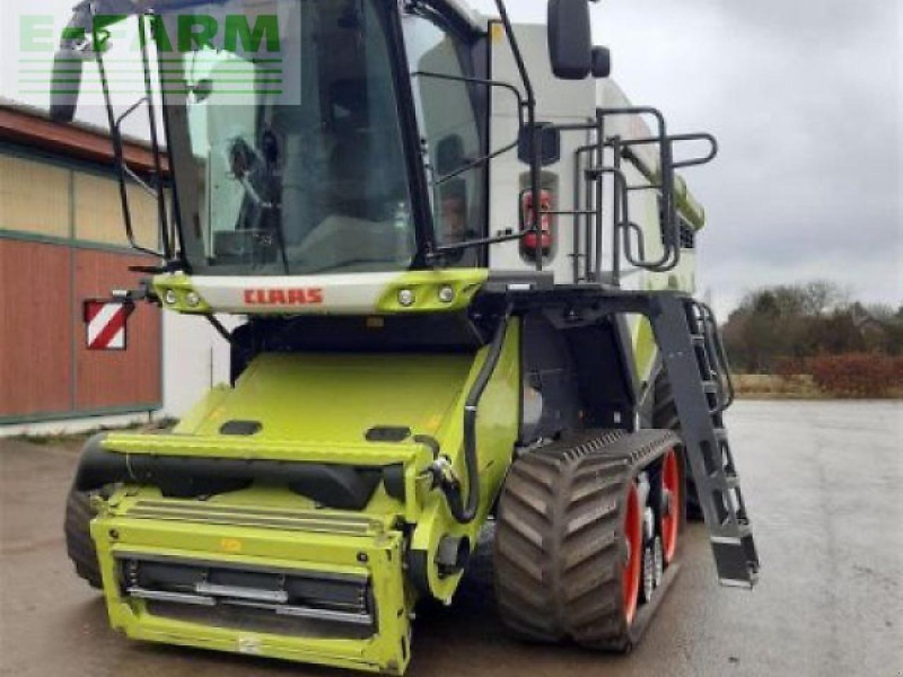 CLAAS gebr. mähdrescher lexion8700tt - Moissonneuse-batteuse: photos 2 CLAAS gebr. mähdrescher lexion8700tt - Moissonneuse-batteuse: photos 2