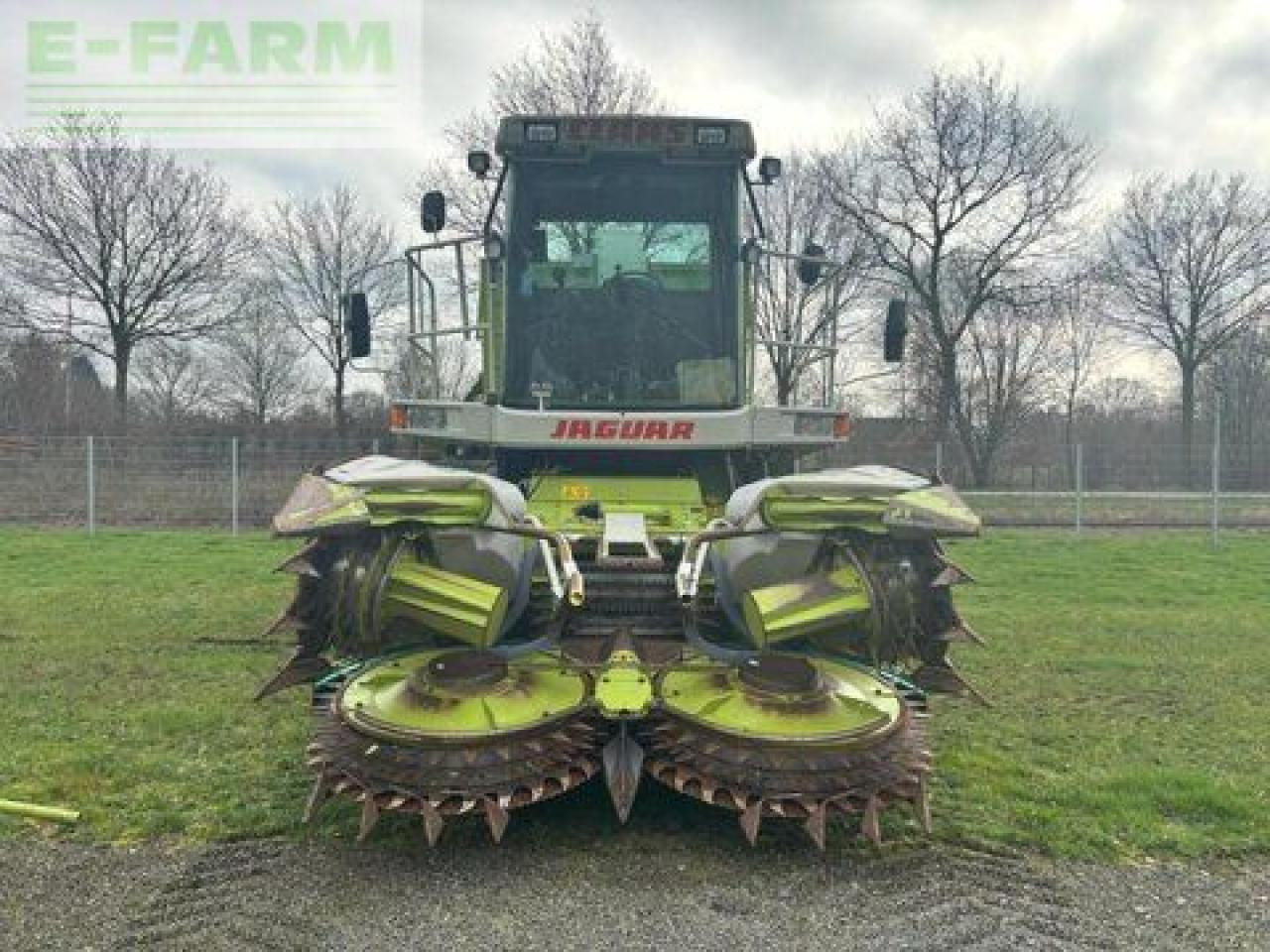 CLAAS jaguar 880 field shuttle, orbis 450 ts, raupe - Ensileuse: photos 4 CLAAS jaguar 880 field shuttle, orbis 450 ts, raupe - Ensileuse: photos 4