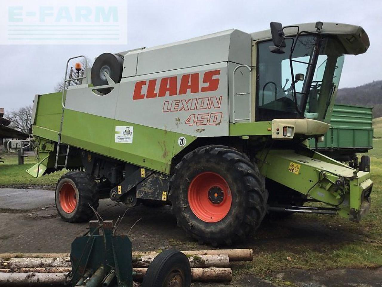 CLAAS lexion 450 - Moissonneuse-batteuse: photos 5 CLAAS lexion 450 - Moissonneuse-batteuse: photos 5