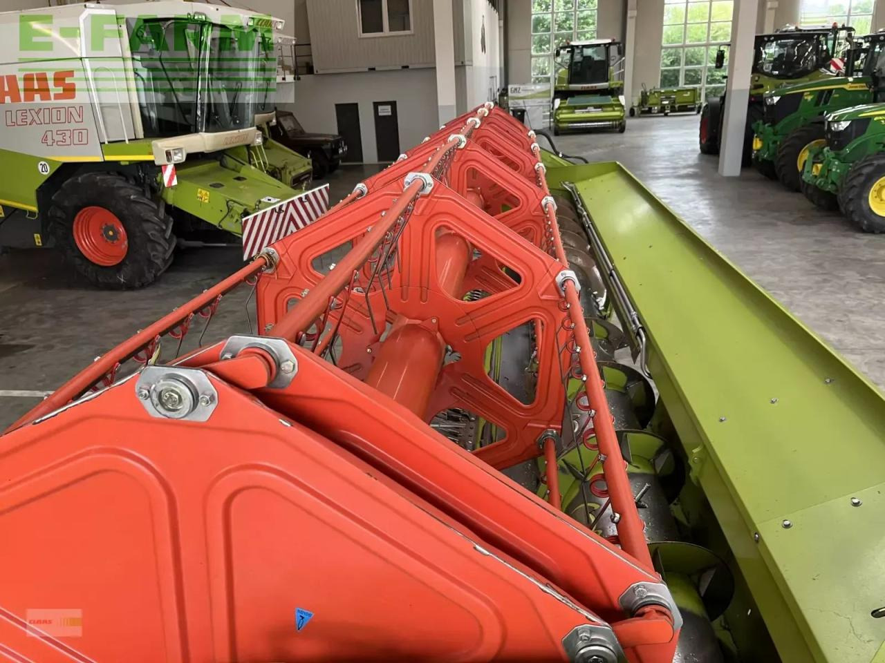 Moissonneuse-batteuse CLAAS lexion 670 tt: photos 23