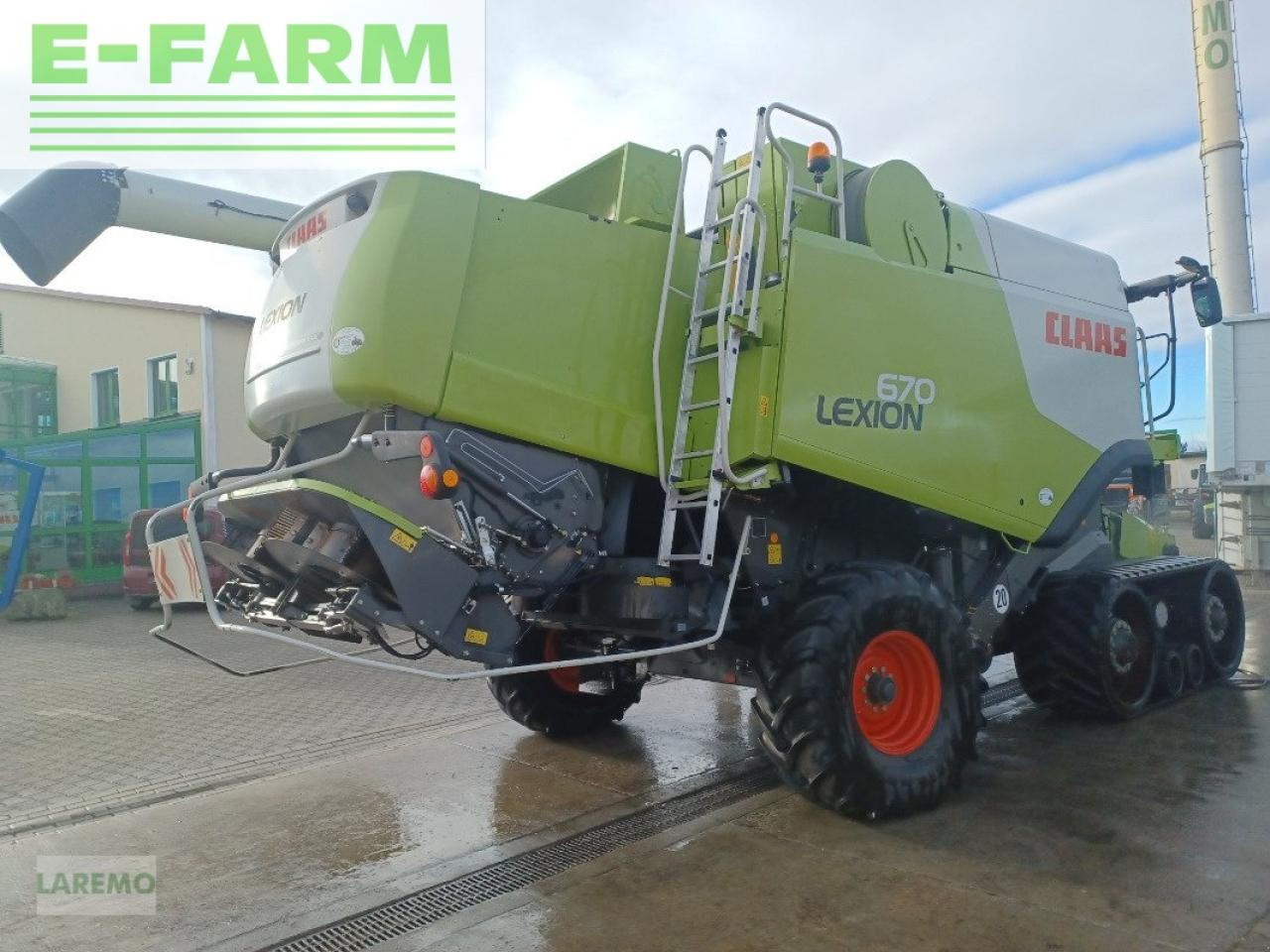 CLAAS lexion 670 tt terratrac v 900 - Moissonneuse-batteuse: photos 3 CLAAS lexion 670 tt terratrac v 900 - Moissonneuse-batteuse: photos 3