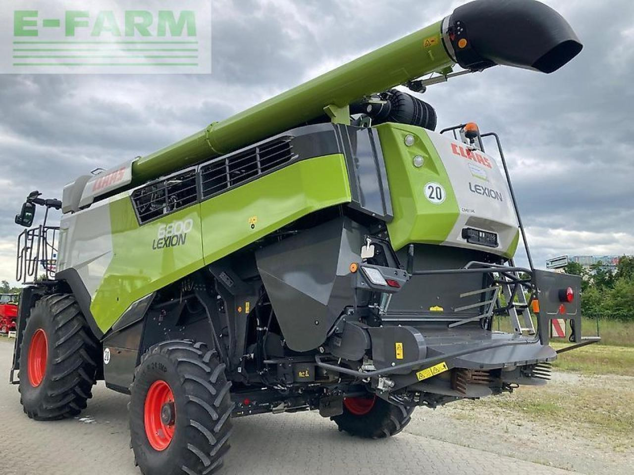 CLAAS lexion 6800 - Moissonneuse-batteuse: photos 3 CLAAS lexion 6800 - Moissonneuse-batteuse: photos 3