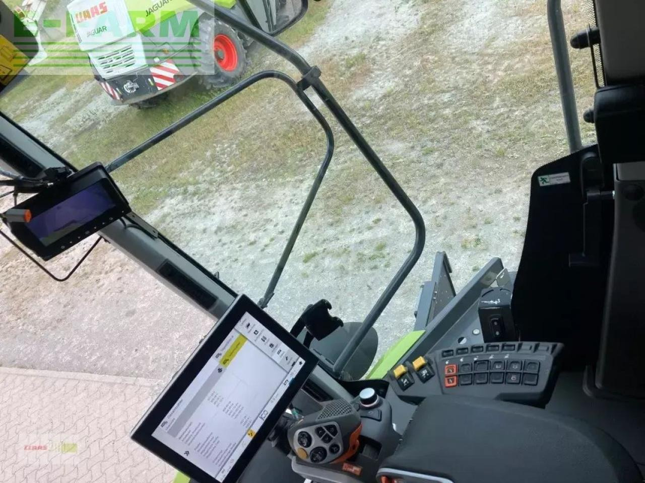 CLAAS lexion 6800 - Moissonneuse-batteuse: photos 2 CLAAS lexion 6800 - Moissonneuse-batteuse: photos 2