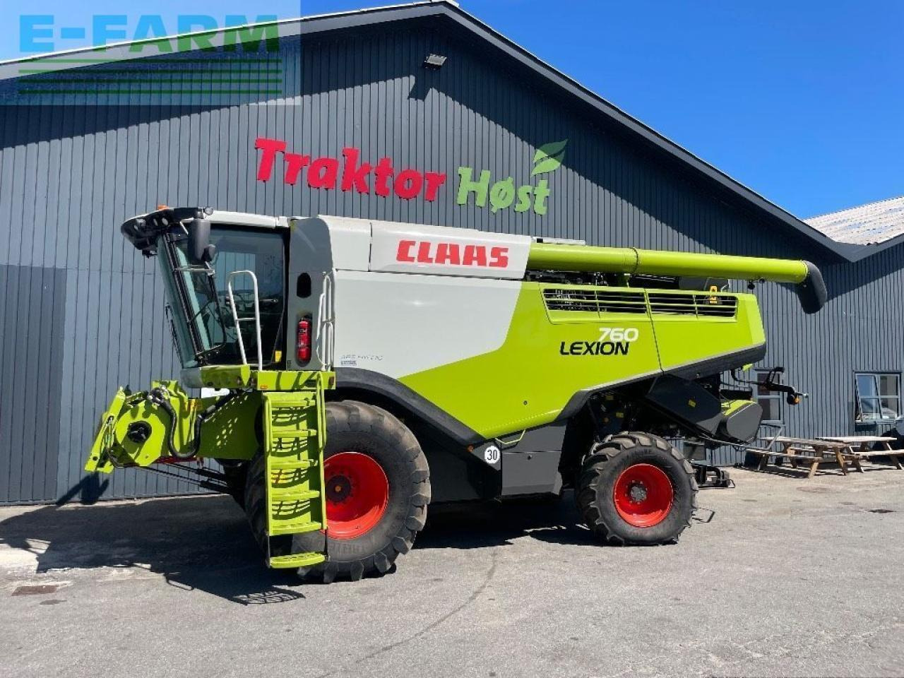 CLAAS lexion 760 - Moissonneuse-batteuse: photos 1 CLAAS lexion 760 - Moissonneuse-batteuse: photos 1