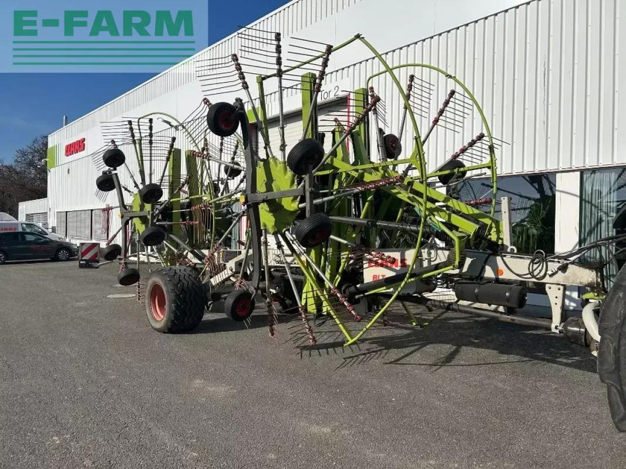 Faneuse CLAAS liner 4000: photos 6