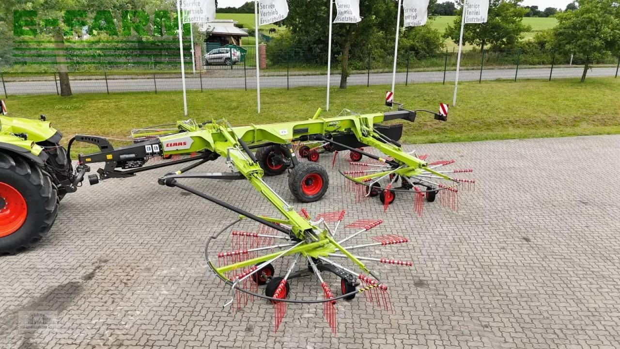 CLAAS liner 4700 trend - Faneuse: photos 1 CLAAS liner 4700 trend - Faneuse: photos 1