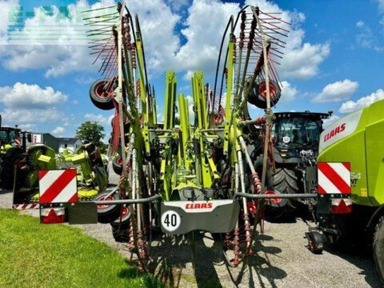 CLAAS liner 4900 business - Faneuse: photos 5 CLAAS liner 4900 business - Faneuse: photos 5