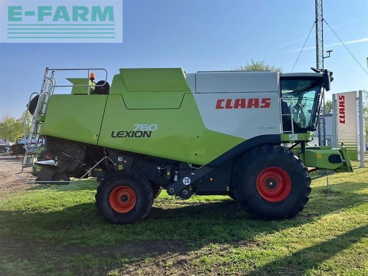 CLAAS mähdrescher claas lexion 760 - Moissonneuse-batteuse: photos 2 CLAAS mähdrescher claas lexion 760 - Moissonneuse-batteuse: photos 2