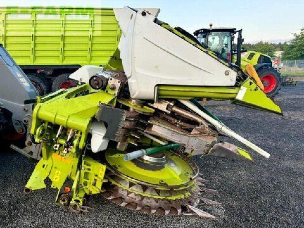 CLAAS orbis 750 ac auto contour, 10-reiher, für jaguar - Accessoire aux ensileuses: photos 4 CLAAS orbis 750 ac auto contour, 10-reiher, für jaguar - Accessoire aux ensileuses: photos 4