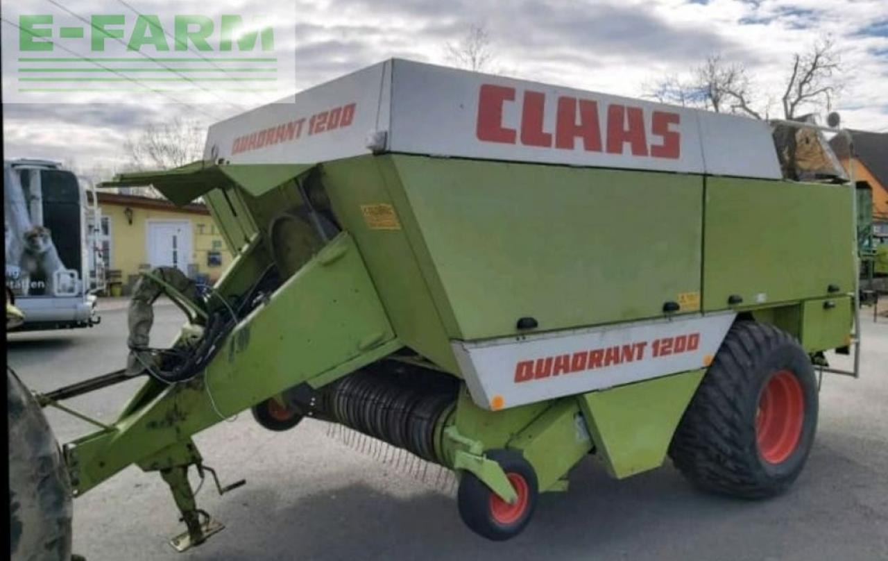 CLAAS quadrant 1200 lte - Presse à balles cubiques: photos 2 CLAAS quadrant 1200 lte - Presse à balles cubiques: photos 2