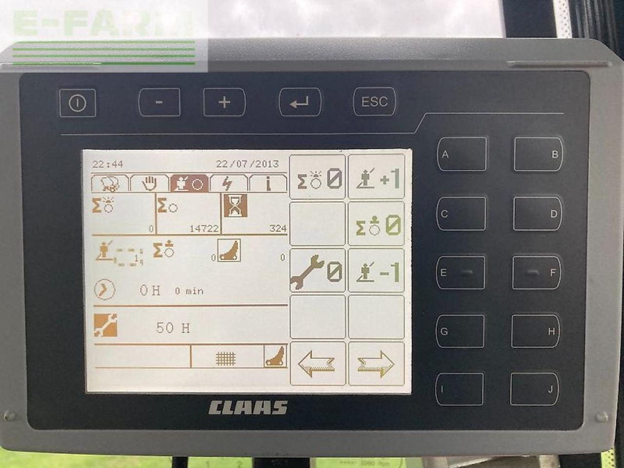 CLAAS rollant 374 rc pro - Presse à balles cubiques: photos 4 CLAAS rollant 374 rc pro - Presse à balles cubiques: photos 4