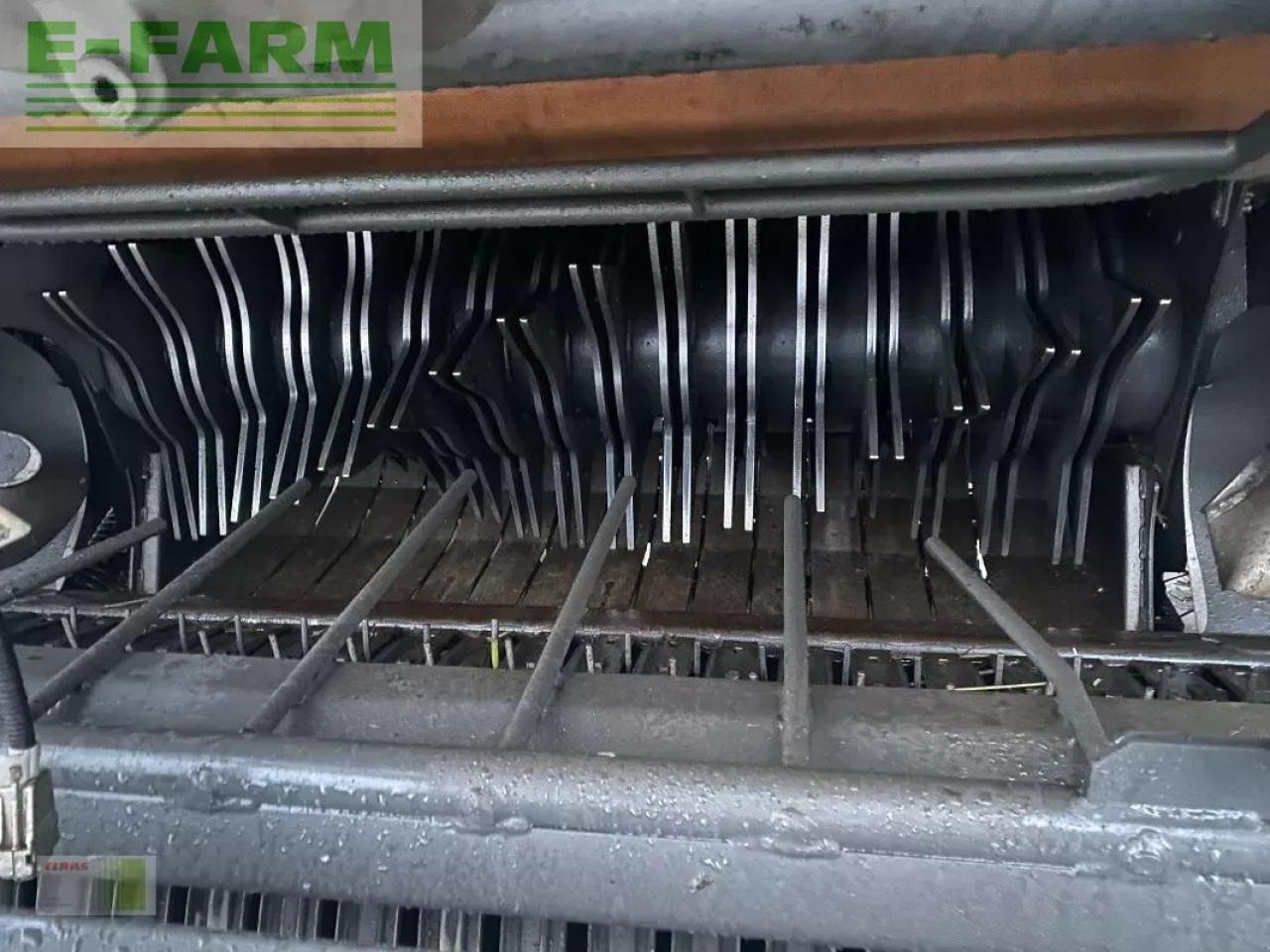 CLAAS variant 385 rc pro (inkl. 1 satz neuen endlosriemen) - Presse à balles cubiques: photos 3 CLAAS variant 385 rc pro (inkl. 1 satz neuen endlosriemen) - Presse à balles cubiques: photos 3