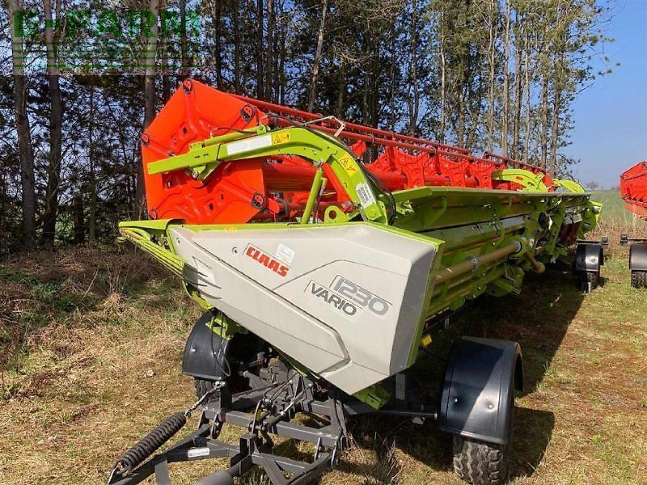 CLAAS vario 1230 ac - Accessoire aux ensileuses: photos 1 CLAAS vario 1230 ac - Accessoire aux ensileuses: photos 1
