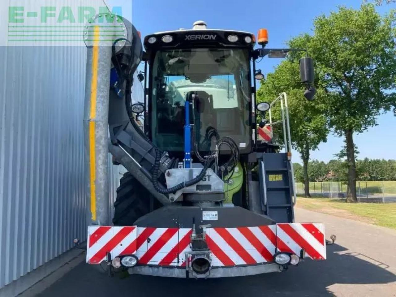 CLAAS xerion 4000 saddle trac SADDLE TRAC - Tracteur agricole: photos 2 CLAAS xerion 4000 saddle trac SADDLE TRAC - Tracteur agricole: photos 2