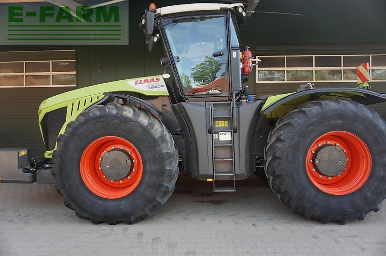 CLAAS xerion 4000 trac - Tracteur agricole: photos 5 CLAAS xerion 4000 trac - Tracteur agricole: photos 5