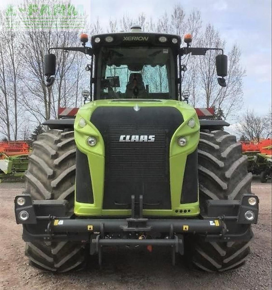 CLAAS xerion 4200 trac TRAC - Tracteur agricole: photos 2 CLAAS xerion 4200 trac TRAC - Tracteur agricole: photos 2