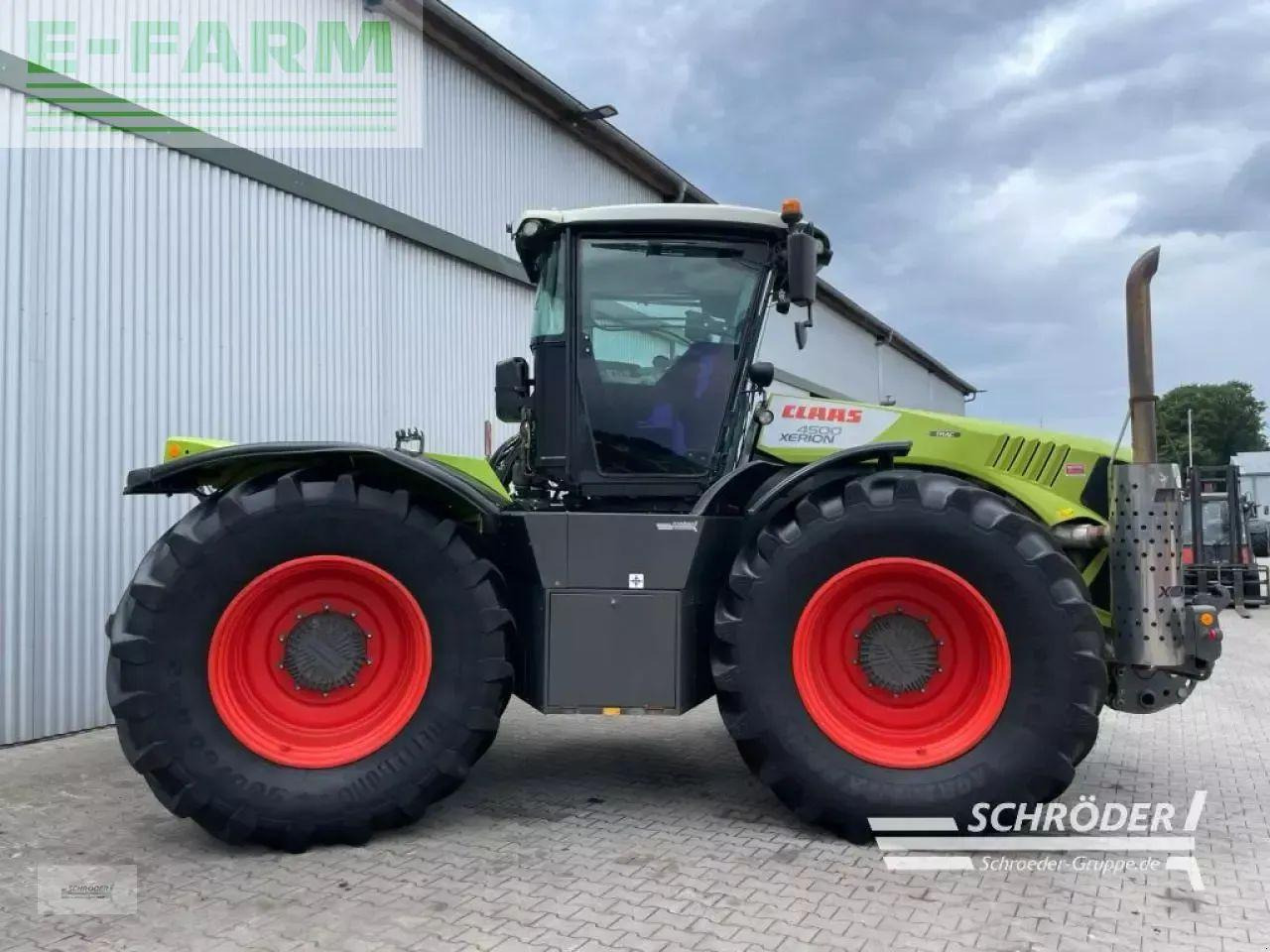 CLAAS xerion 4500 - Tracteur agricole: photos 2 CLAAS xerion 4500 - Tracteur agricole: photos 2
