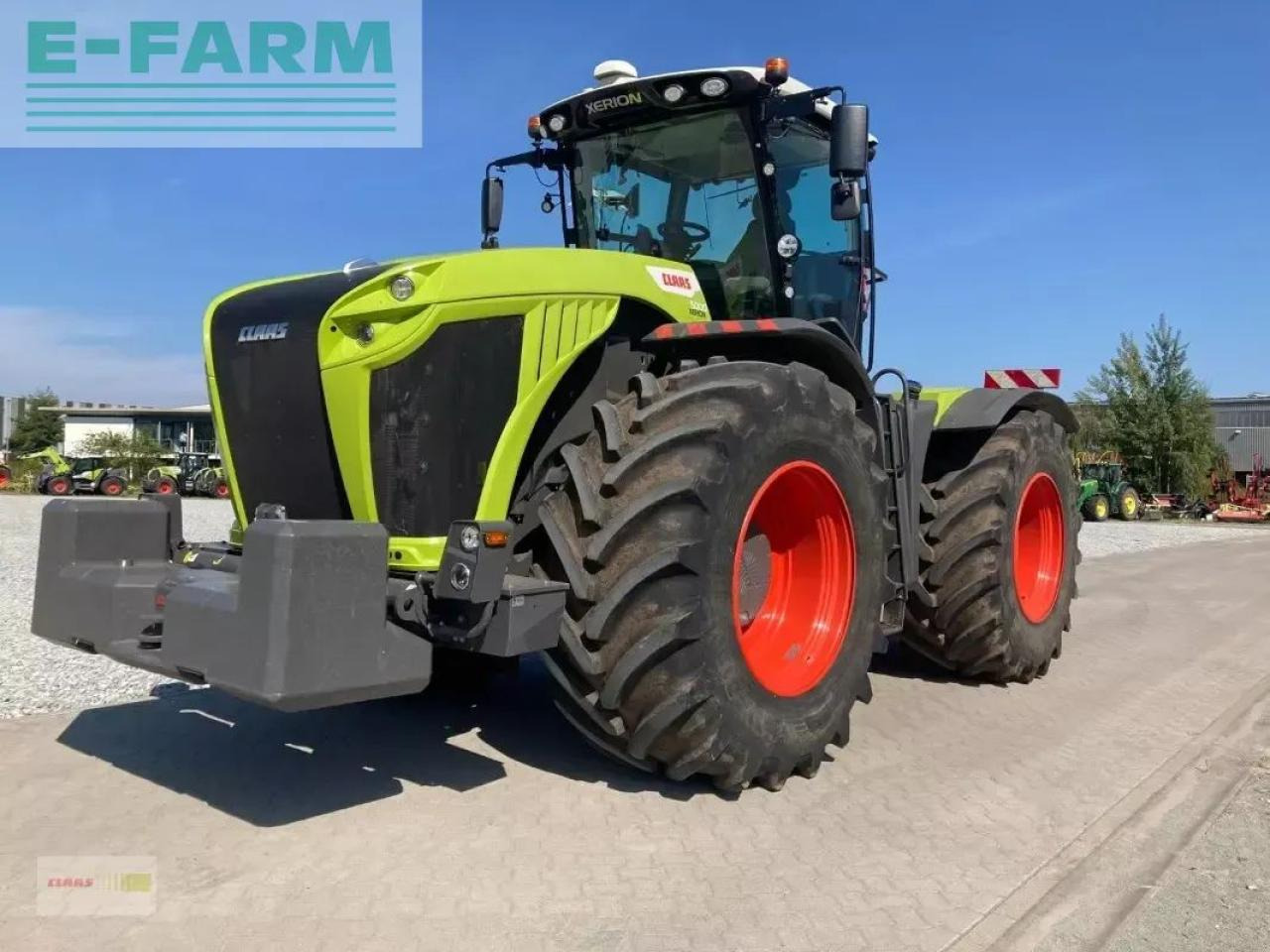 CLAAS xerion 5000 trac TRAC - Tracteur agricole: photos 1 CLAAS xerion 5000 trac TRAC - Tracteur agricole: photos 1