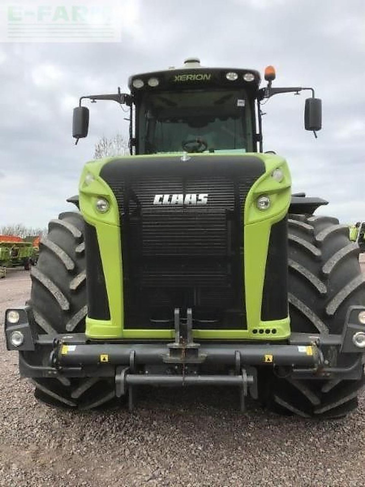 CLAAS xerion 5000 trac vc - Tracteur agricole: photos 2 CLAAS xerion 5000 trac vc - Tracteur agricole: photos 2