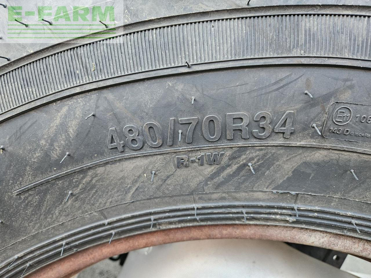 Case-IH 4230 xl a - Tracteur agricole: photos 4 Case-IH 4230 xl a - Tracteur agricole: photos 4