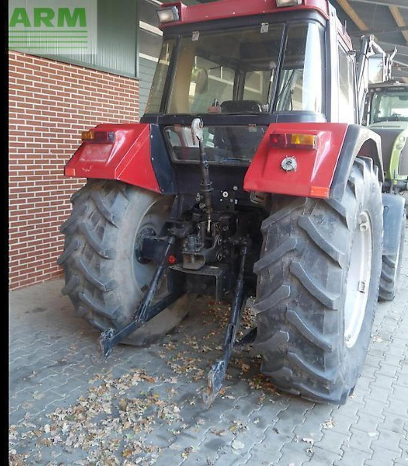 Case-IH 844 xl+ - Tracteur agricole: photos 4 Case-IH 844 xl+ - Tracteur agricole: photos 4