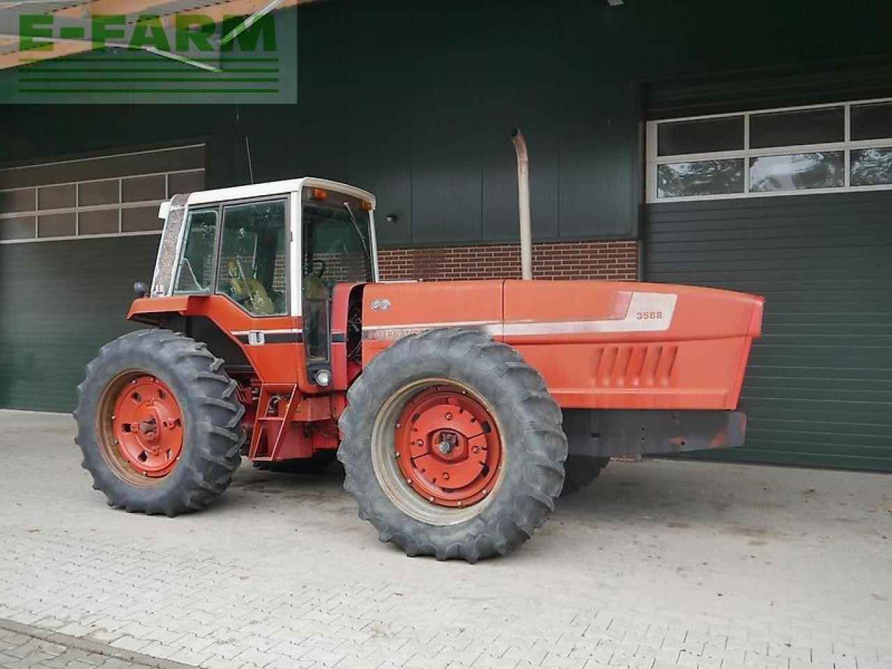 Case-IH ihc 3588 - Tracteur agricole: photos 1 Case-IH ihc 3588 - Tracteur agricole: photos 1