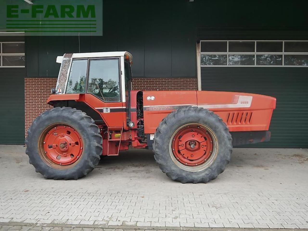 Case-IH ihc 3588 - Tracteur agricole: photos 4 Case-IH ihc 3588 - Tracteur agricole: photos 4