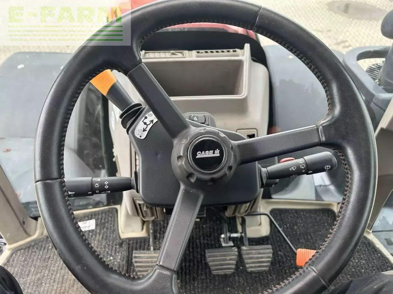 Case-IH optum 300 cvx CVX - Tracteur agricole: photos 5 Case-IH optum 300 cvx CVX - Tracteur agricole: photos 5