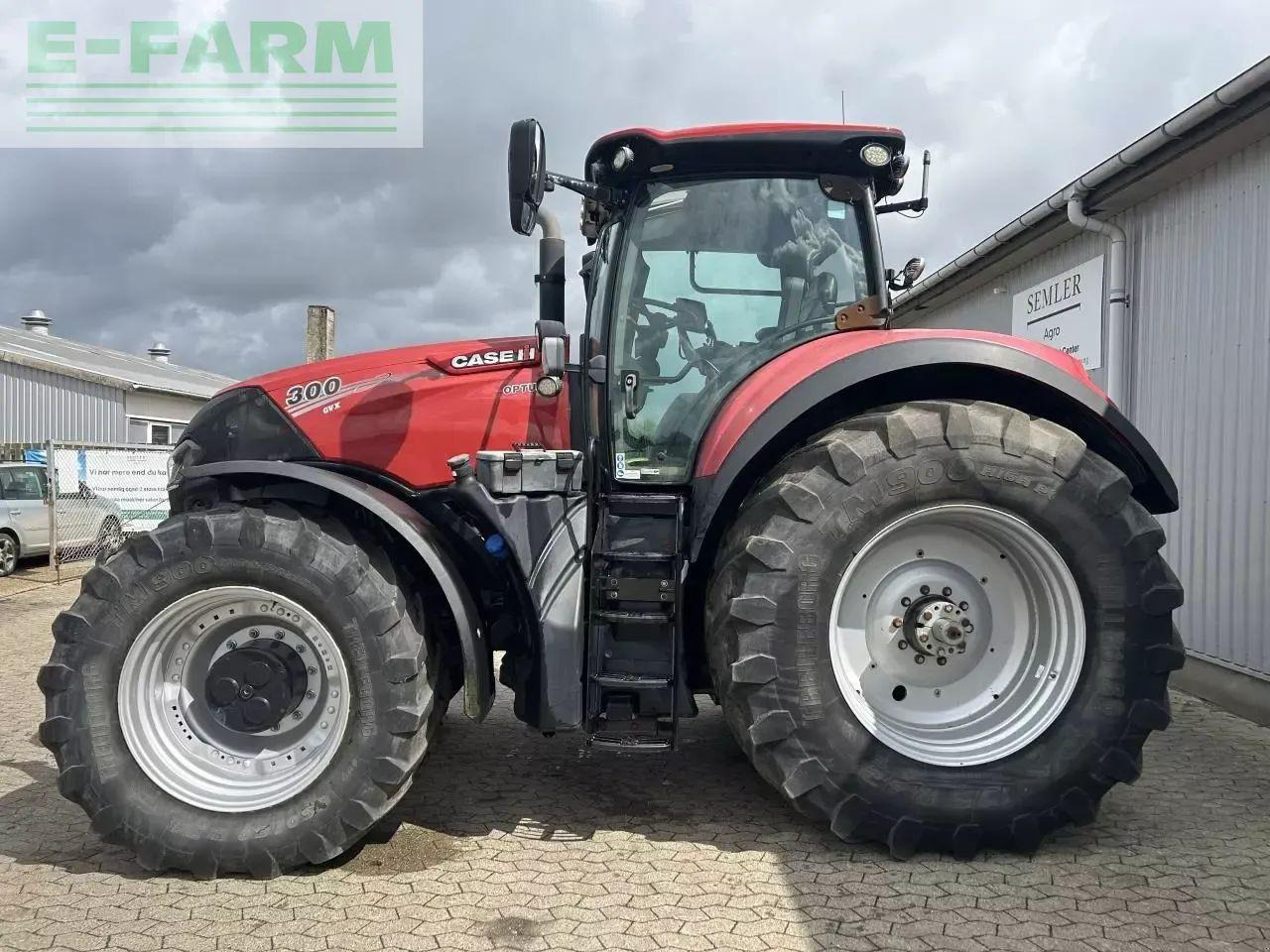 Case-IH optum 300 cvx CVX - Tracteur agricole: photos 2 Case-IH optum 300 cvx CVX - Tracteur agricole: photos 2