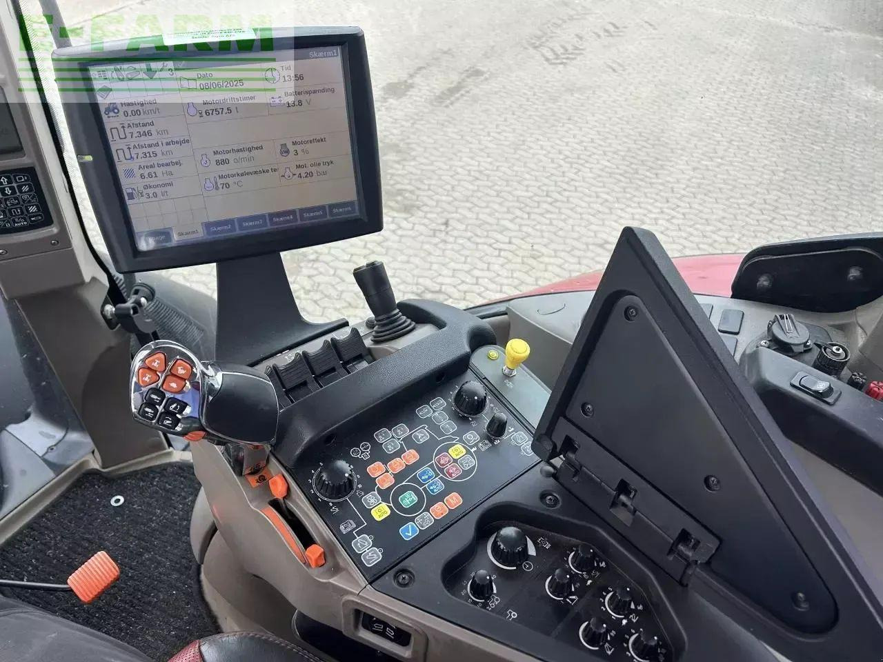 Case-IH optum 300 cvx CVX - Tracteur agricole: photos 4 Case-IH optum 300 cvx CVX - Tracteur agricole: photos 4