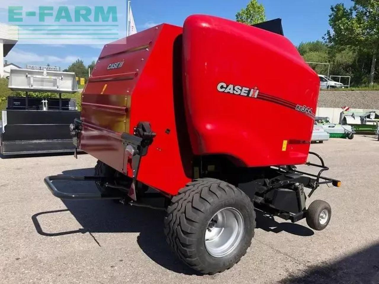 Case-IH rb 344 rc rundballenpresse - Presse à balles cubiques: photos 3 Case-IH rb 344 rc rundballenpresse - Presse à balles cubiques: photos 3
