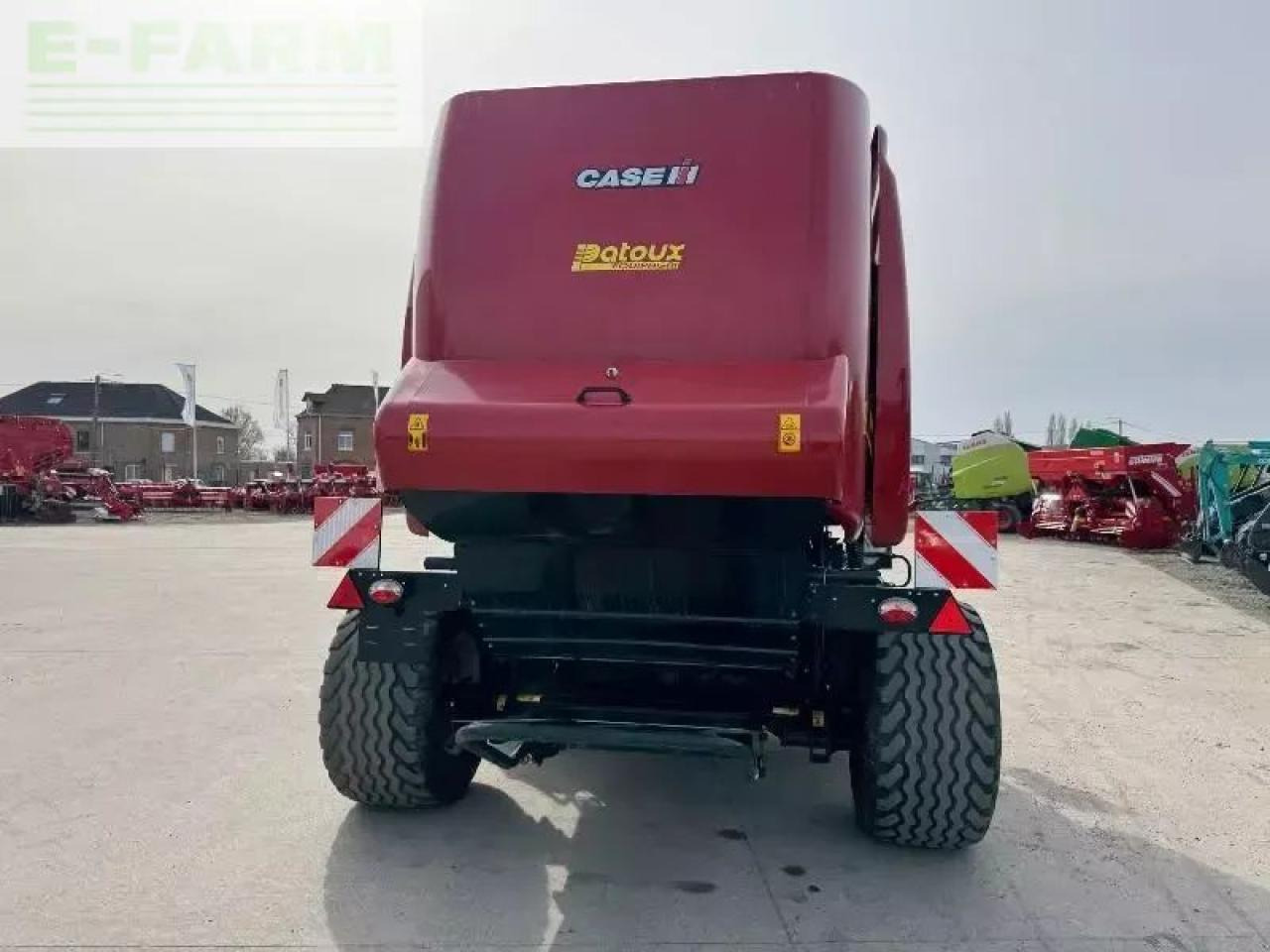 Case-IH rb465 - Presse à balles cubiques: photos 4 Case-IH rb465 - Presse à balles cubiques: photos 4