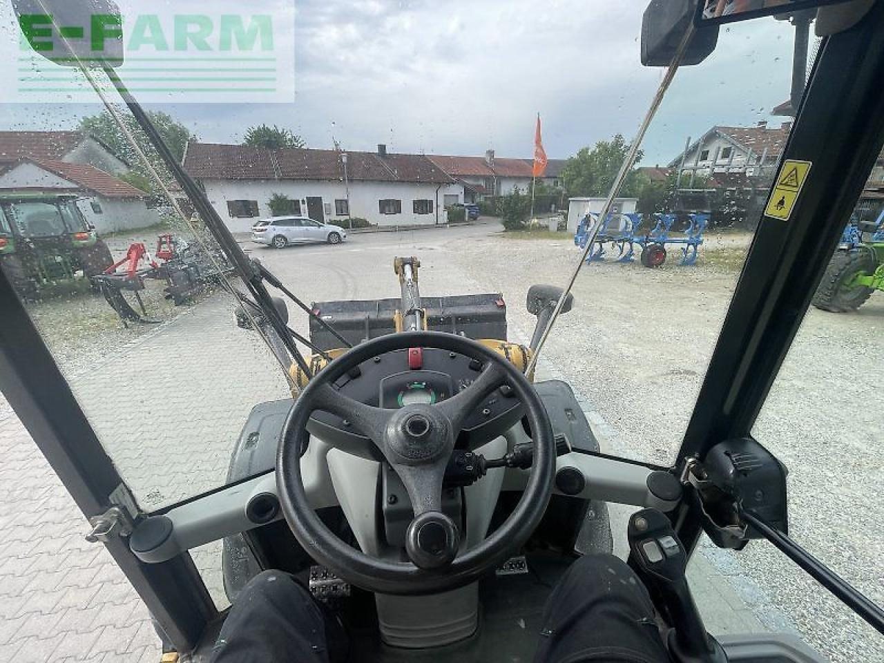 Caterpillar 908 h - Mini pelle: photos 3 Caterpillar 908 h - Mini pelle: photos 3