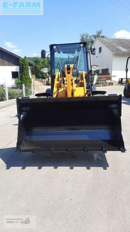 Caterpillar 908m 906 - Mini pelle: photos 2 Caterpillar 908m 906 - Mini pelle: photos 2