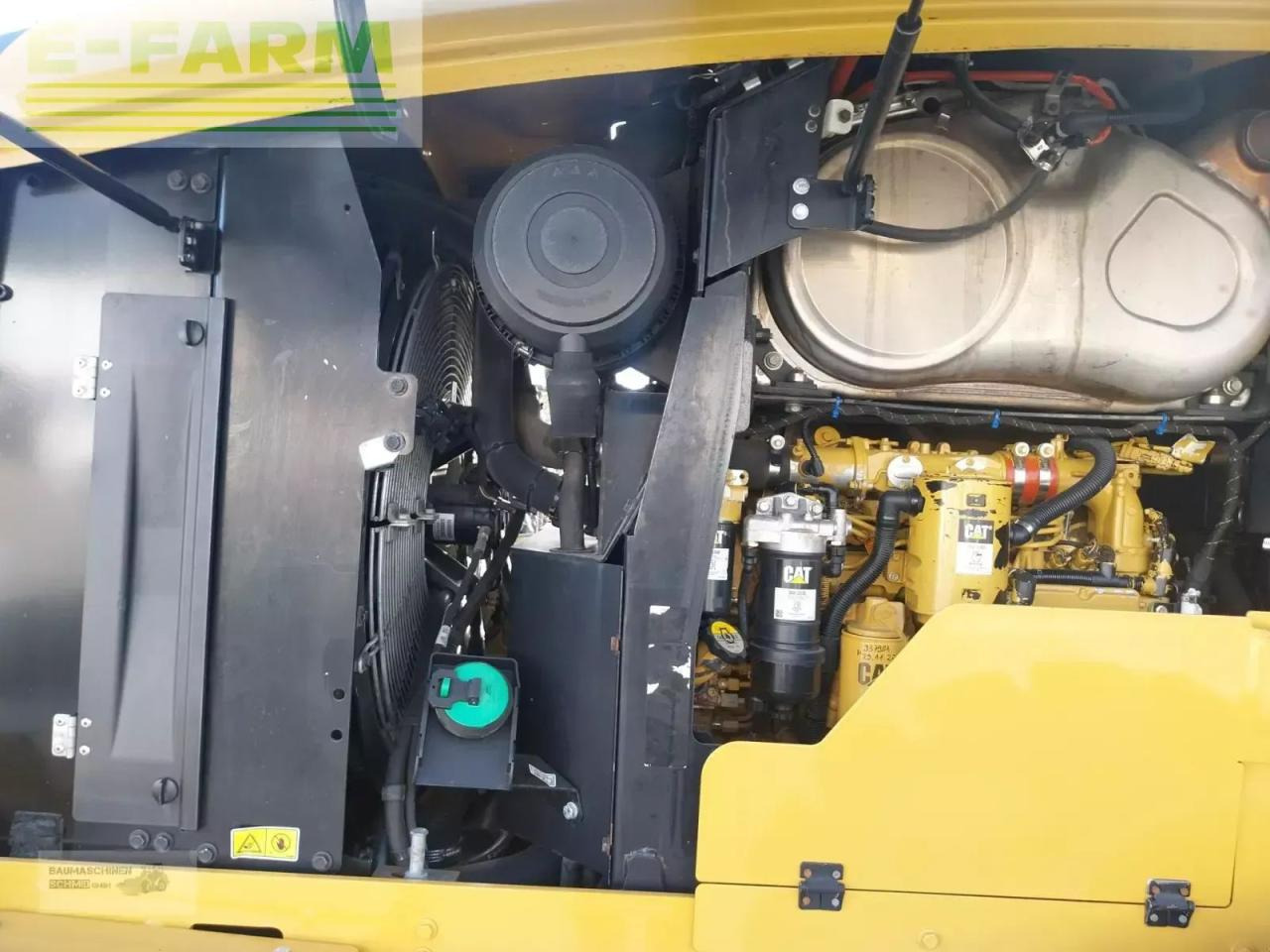 Caterpillar 926 m - Mini pelle: photos 5 Caterpillar 926 m - Mini pelle: photos 5