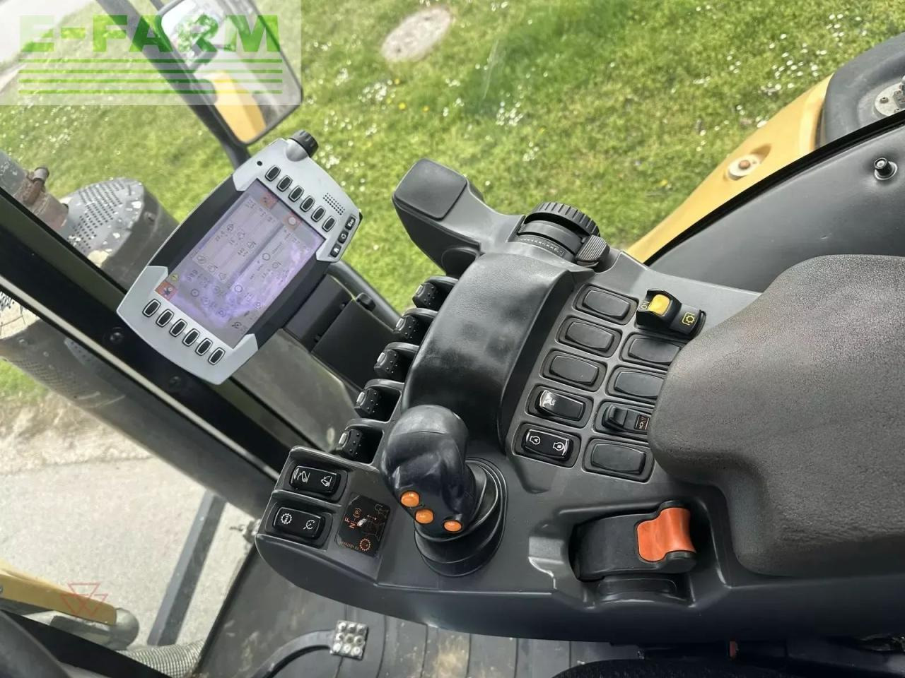 Challenger mt775e - Tracteur agricole: photos 2 Challenger mt775e - Tracteur agricole: photos 2