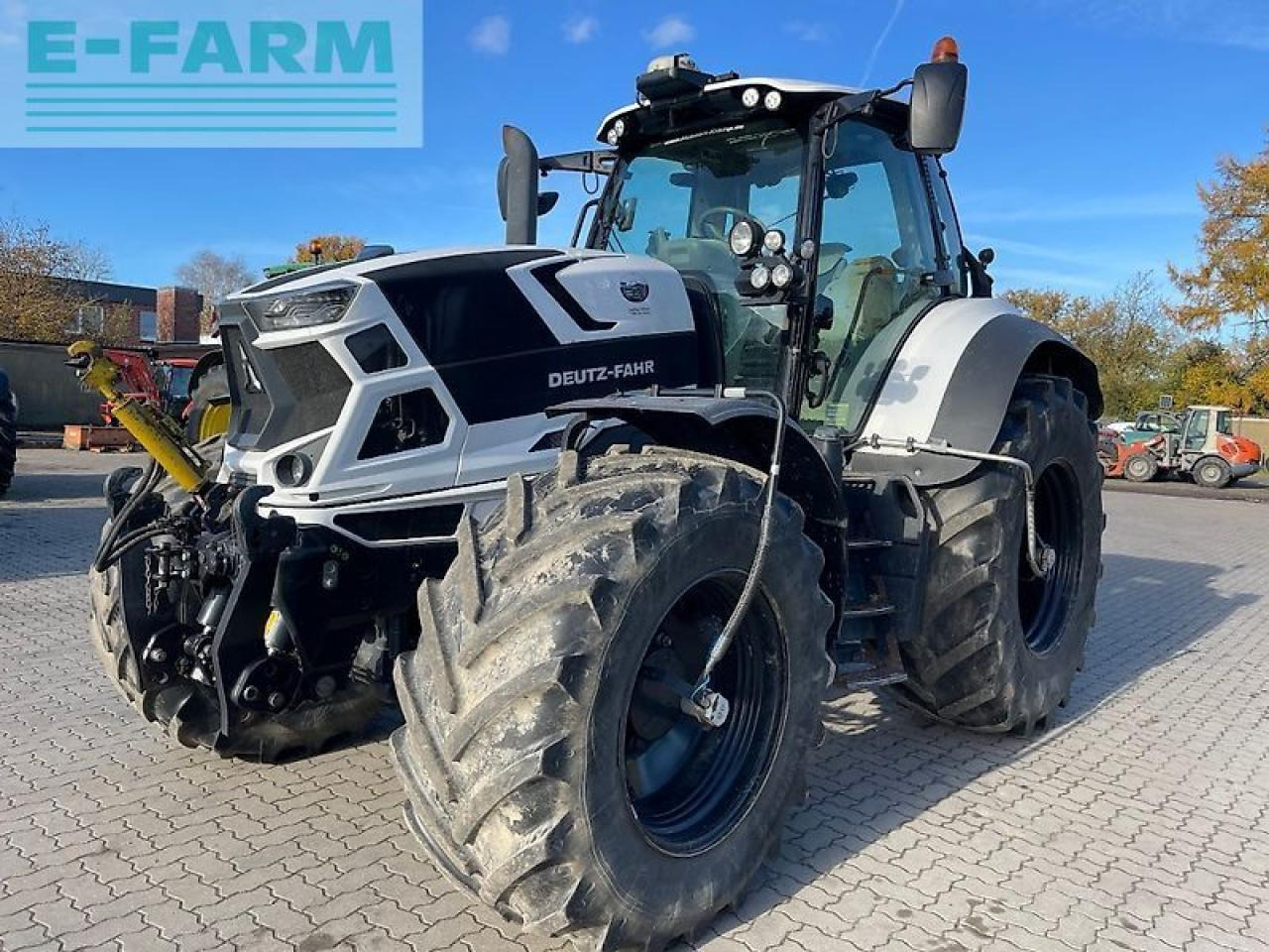 Deutz-Fahr 6215 agrotron ttv TTV - Tracteur agricole: photos 1 Deutz-Fahr 6215 agrotron ttv TTV - Tracteur agricole: photos 1