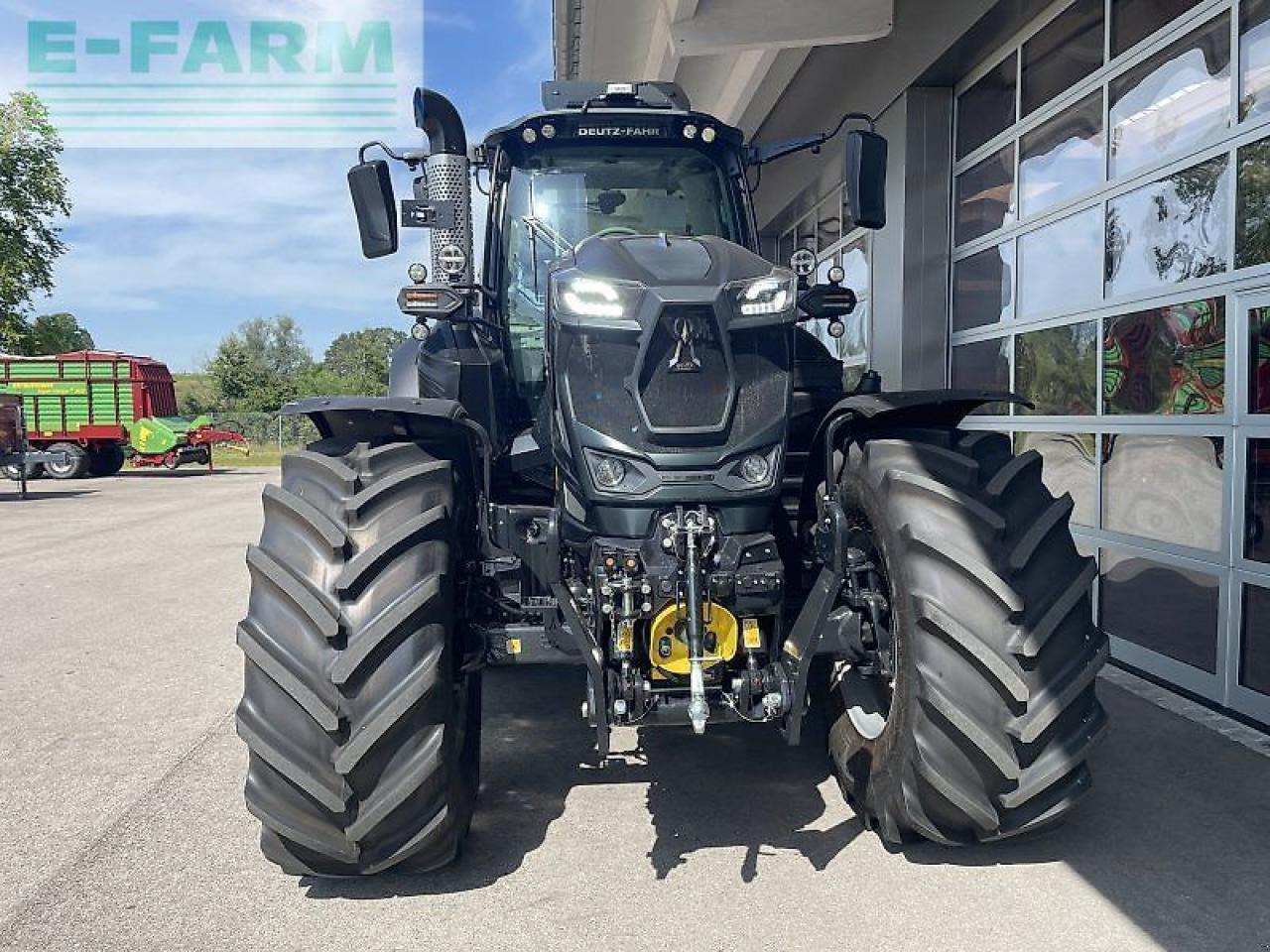 Deutz-Fahr 8280 agrotron ttv warrior - Tracteur agricole: photos 4 Deutz-Fahr 8280 agrotron ttv warrior - Tracteur agricole: photos 4