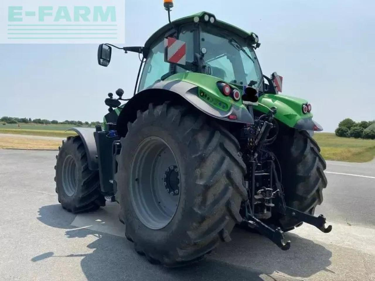 Deutz-Fahr 8280 ttv - Tracteur agricole: photos 5 Deutz-Fahr 8280 ttv - Tracteur agricole: photos 5