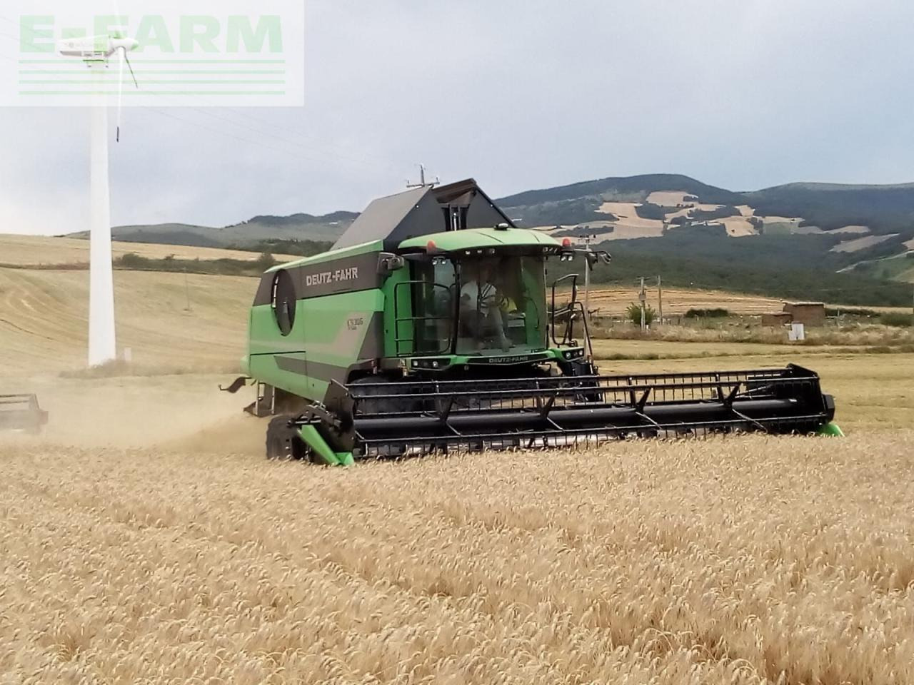 Deutz-Fahr C9306 TSB 4wd - Moissonneuse-batteuse: photos 3 Deutz-Fahr C9306 TSB 4wd - Moissonneuse-batteuse: photos 3