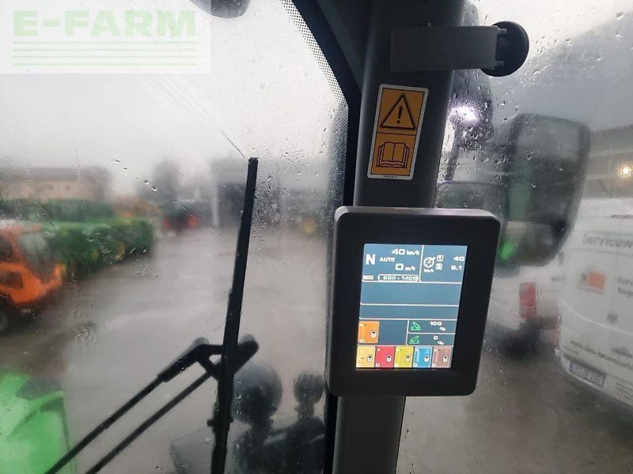 Tracteur agricole Deutz-Fahr agrotron 7250 ttv: photos 18 Tracteur agricole Deutz-Fahr agrotron 7250 ttv: photos 18