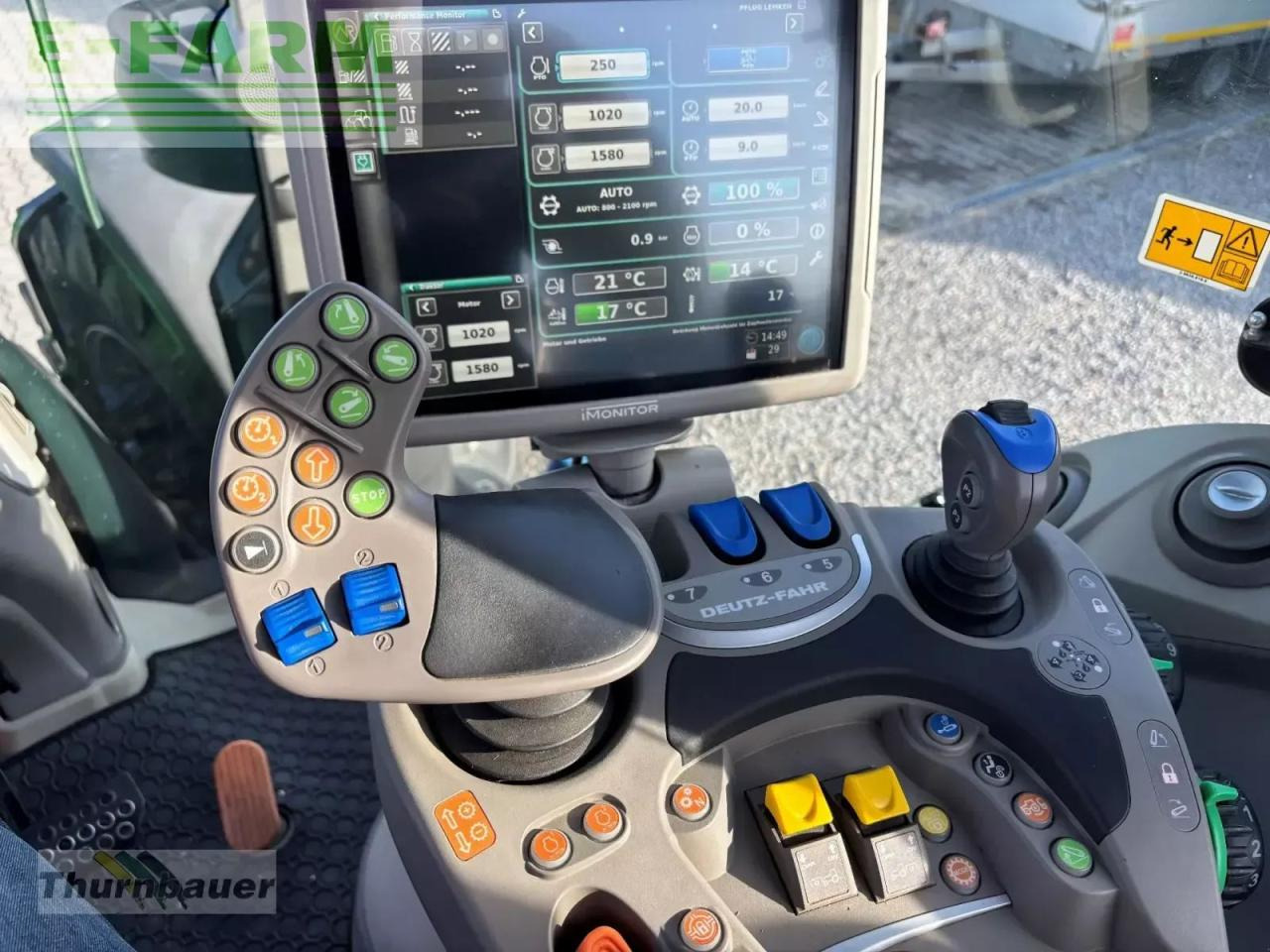 Tracteur agricole Deutz-Fahr agrotron 7250 ttv TTV: photos 9 Tracteur agricole Deutz-Fahr agrotron 7250 ttv TTV: photos 9