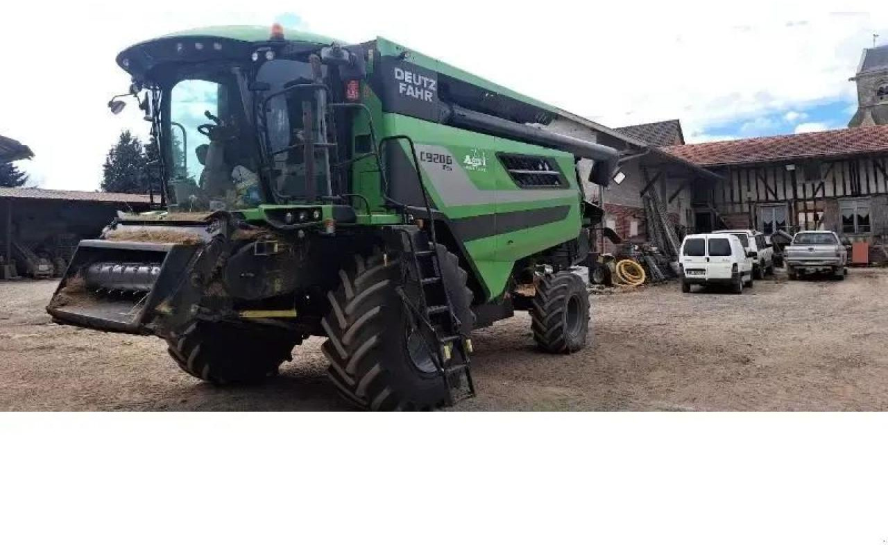 Deutz-Fahr c 9206 ts - Moissonneuse-batteuse: photos 2 Deutz-Fahr c 9206 ts - Moissonneuse-batteuse: photos 2