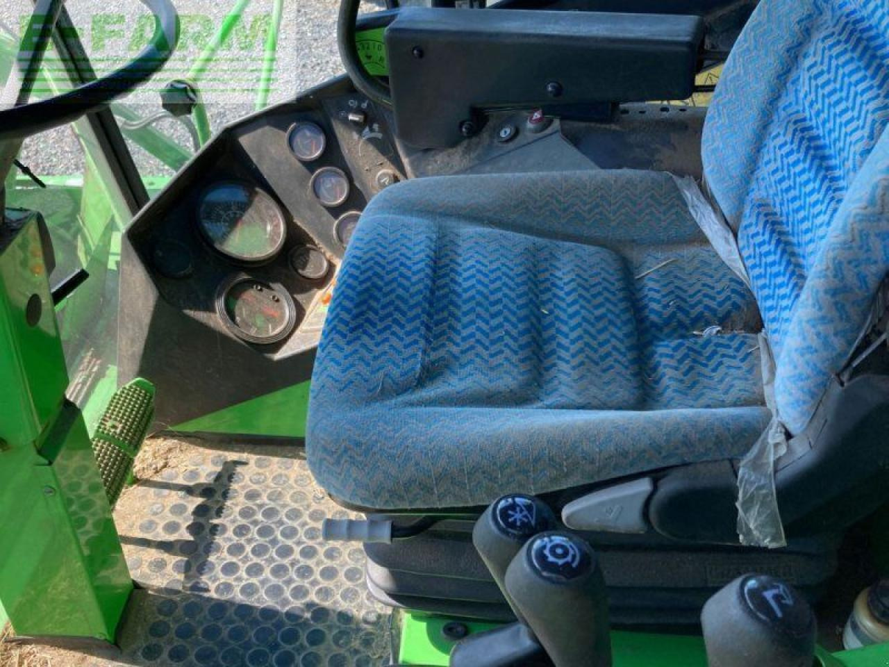 Deutz-Fahr starliner 4045 h - Moissonneuse-batteuse: photos 4 Deutz-Fahr starliner 4045 h - Moissonneuse-batteuse: photos 4