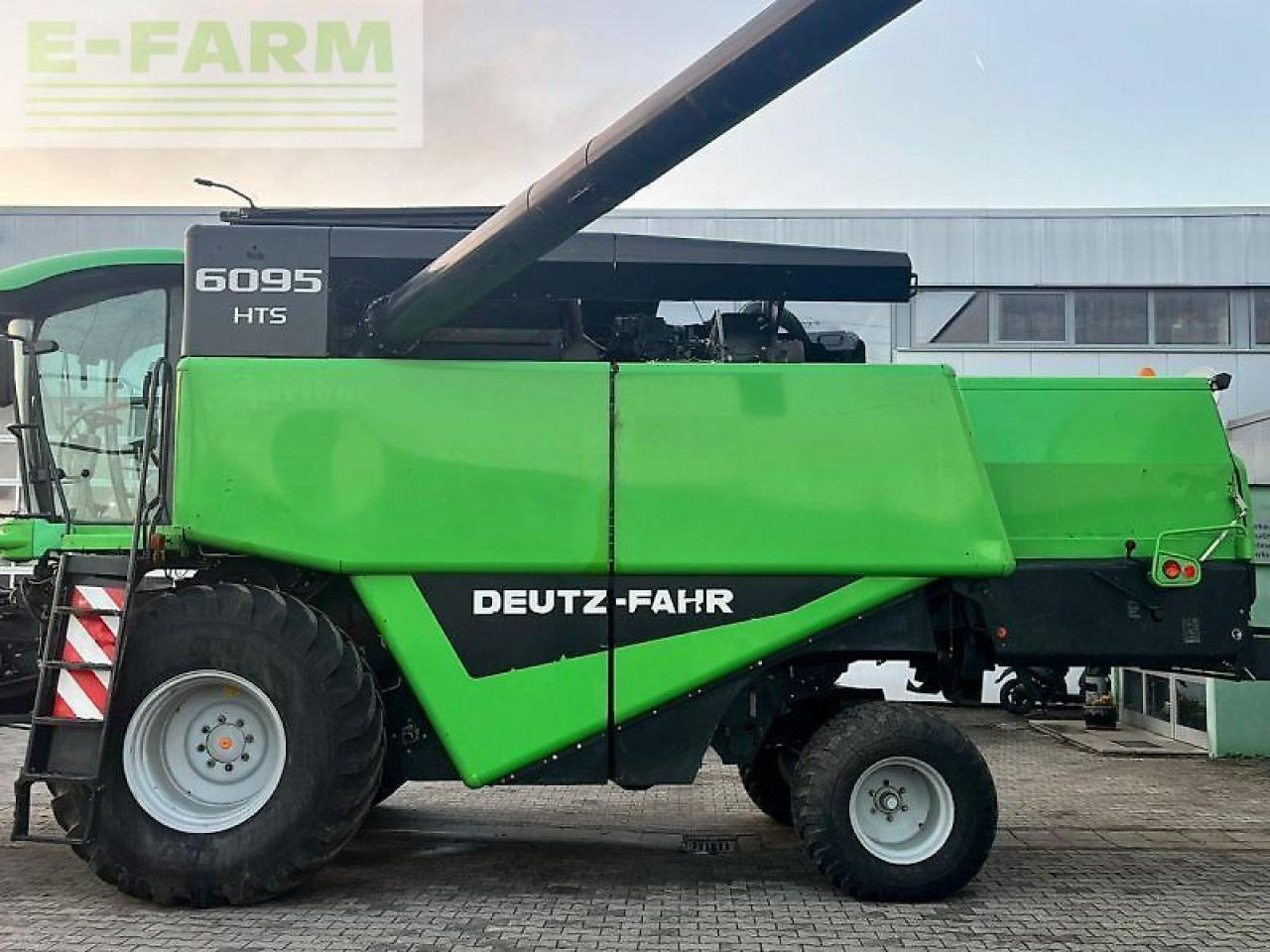 Deutz-Fahr topliner 6095 hts - Moissonneuse-batteuse: photos 5 Deutz-Fahr topliner 6095 hts - Moissonneuse-batteuse: photos 5