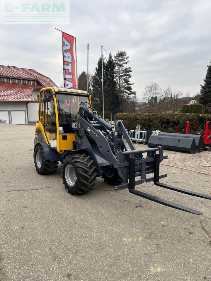Eurotrac w 12 s - Mini pelle: photos 1 Eurotrac w 12 s - Mini pelle: photos 1