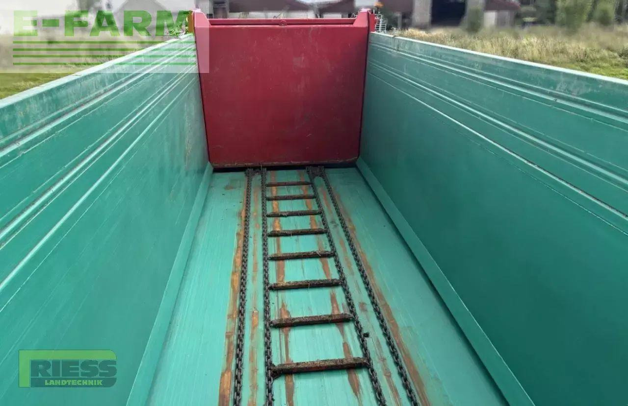 Farmtech fortis 2200 abschiebewagen + streuwerk - Benne agricole: photos 4 Farmtech fortis 2200 abschiebewagen + streuwerk - Benne agricole: photos 4