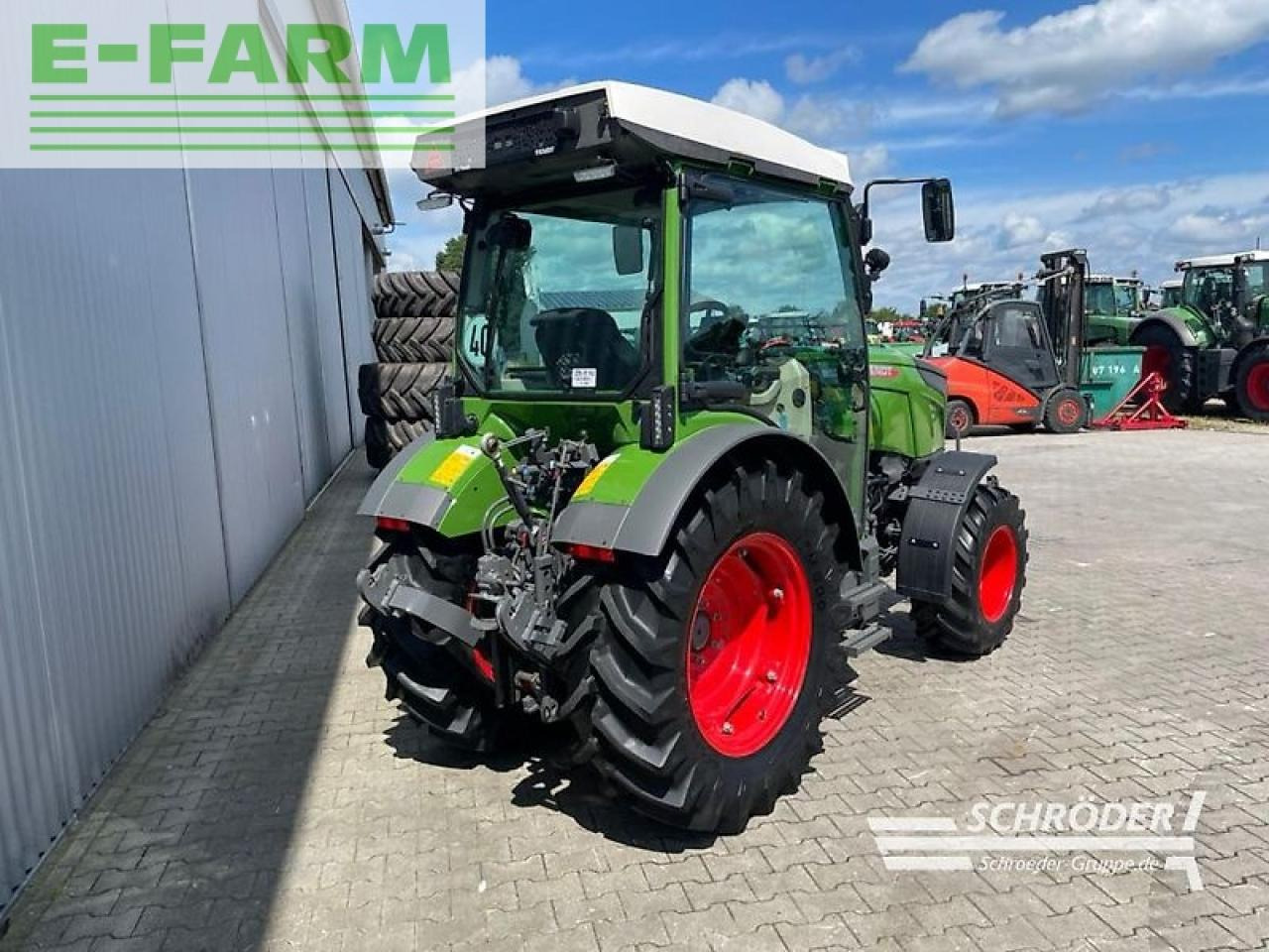 Fendt 209 f vario gen3 power F - Tracteur agricole: photos 3 Fendt 209 f vario gen3 power F - Tracteur agricole: photos 3