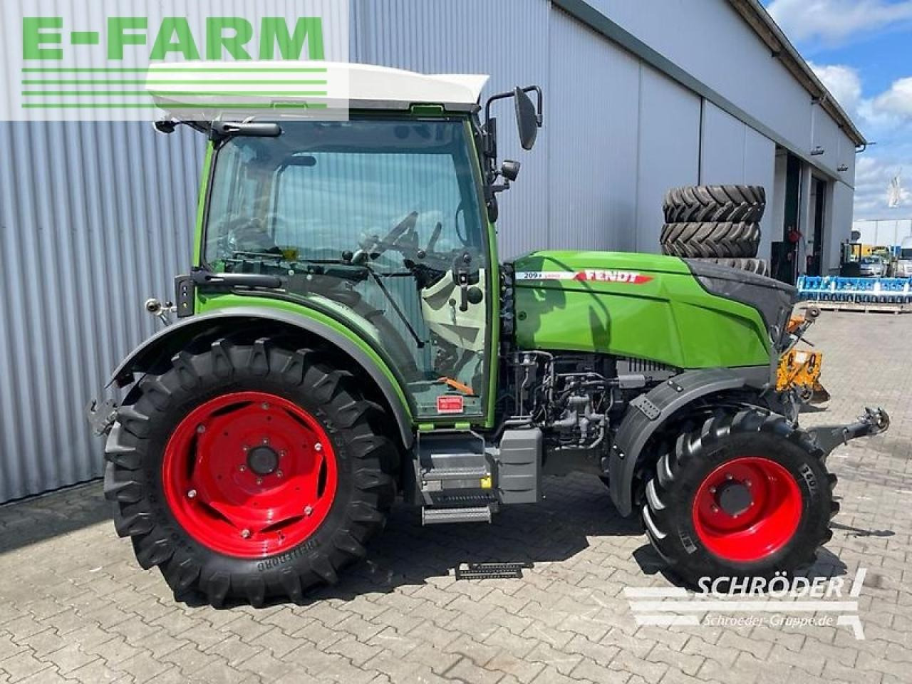 Fendt 209 f vario gen3 power F - Tracteur agricole: photos 2 Fendt 209 f vario gen3 power F - Tracteur agricole: photos 2