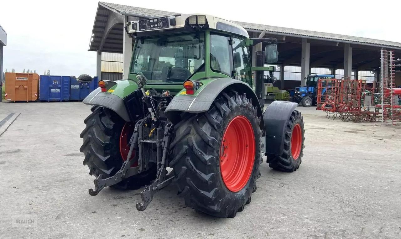 Fendt 211 vario (gen1) - Tracteur agricole: photos 5 Fendt 211 vario (gen1) - Tracteur agricole: photos 5